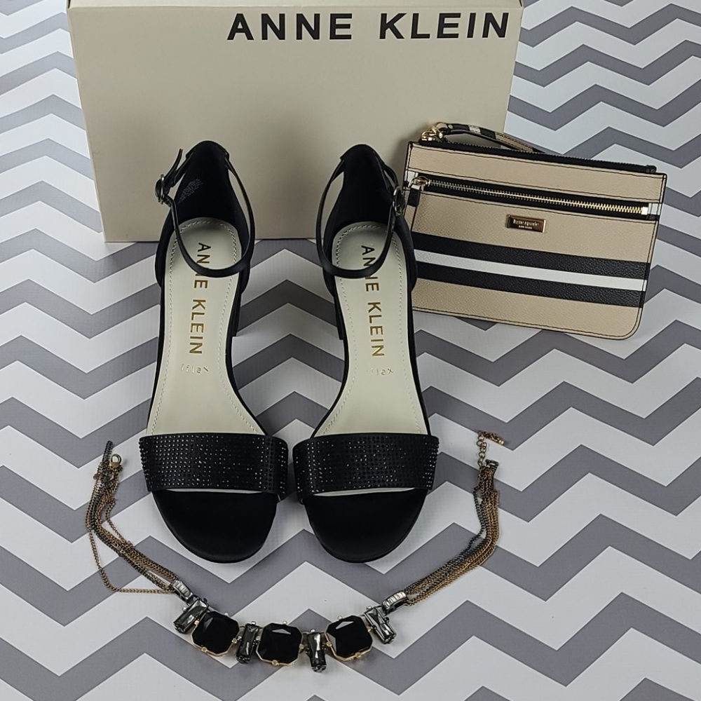 New in box Anne Klein Studded Block heels